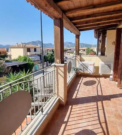 Bilocale Mare Lägenhet Olbia