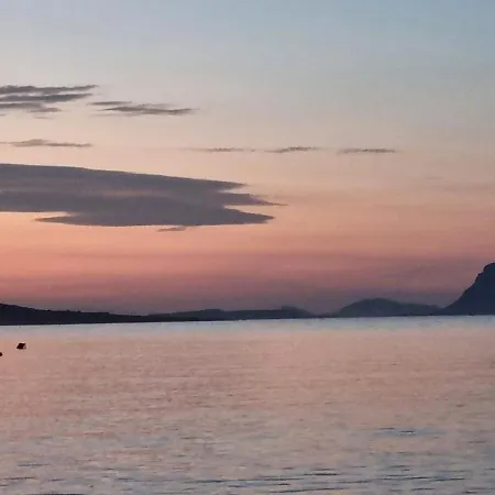 Lägenhet Bilocale Mare Olbia